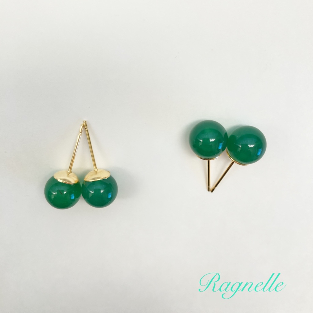 【ゴールド】アッシュの瞳のピアス