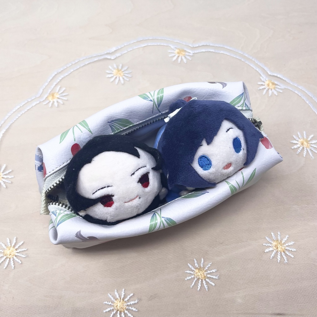 キャラメルポーチ