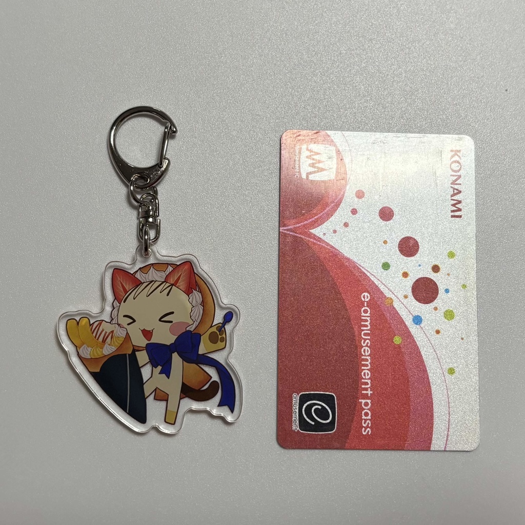 アクリルキーホルダー クレープにゃん(りんご)