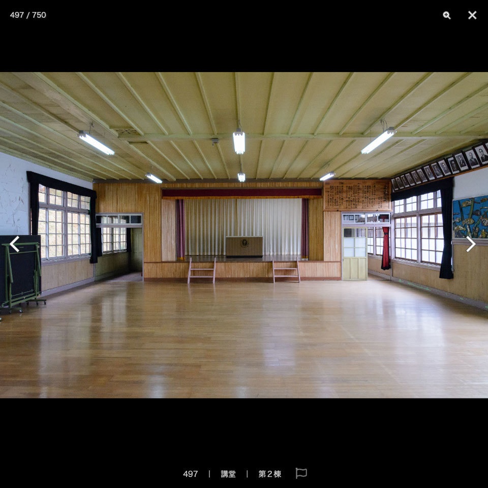 漫画背景資料 学校編 木造校舎と田舎道