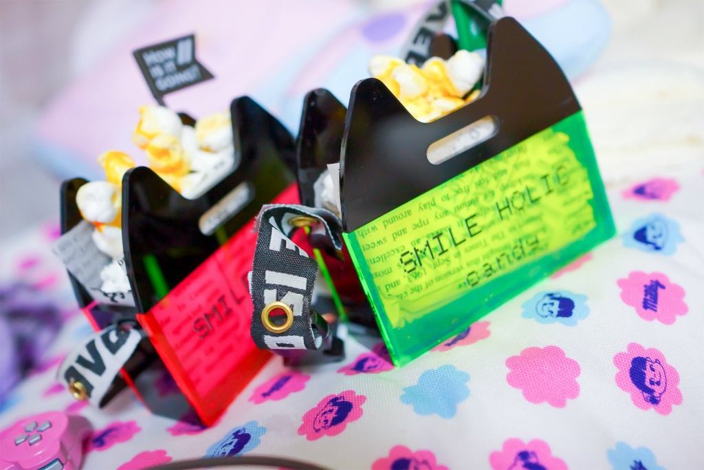 Mddサイズ クリアポップコーンバケットバッグ Smile Holic Booth