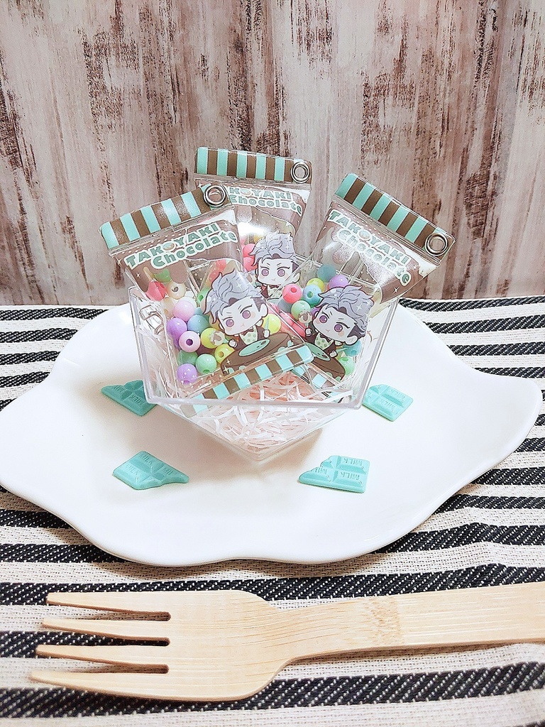 キャンディ型キーホルダー【おまけチャーム付:送料別】