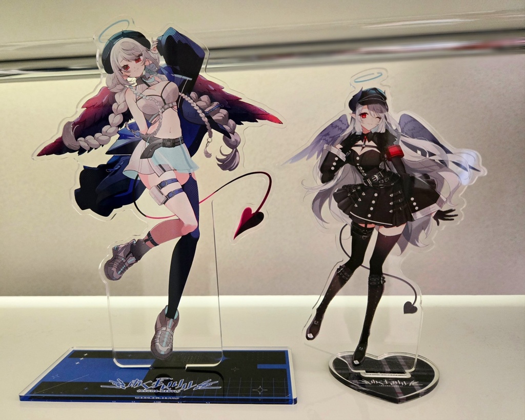 BIGアクリルスタンド