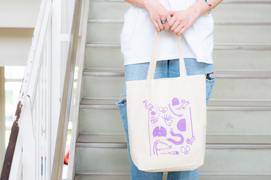 ヘンテコな動物のトートバッグ