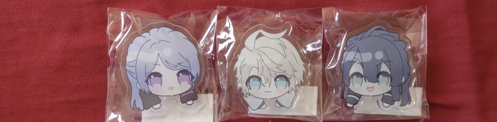 【非公式】アクリルバッジ(🔺)【にじそうさく09】