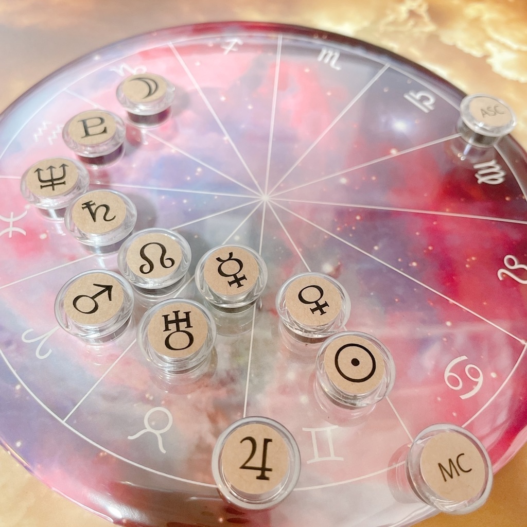 <匿名配送>#ホロスコープマグネット ミルキー星雲台座+クリアカフェオレ豆惑星マグネット(10天体+3感受点セット)年内キロンおまけ