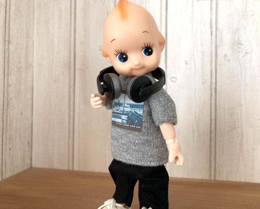 オビツ11 グラフィックTシャツ