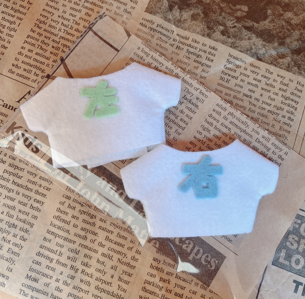 てめみぎおれひだりTシャツ