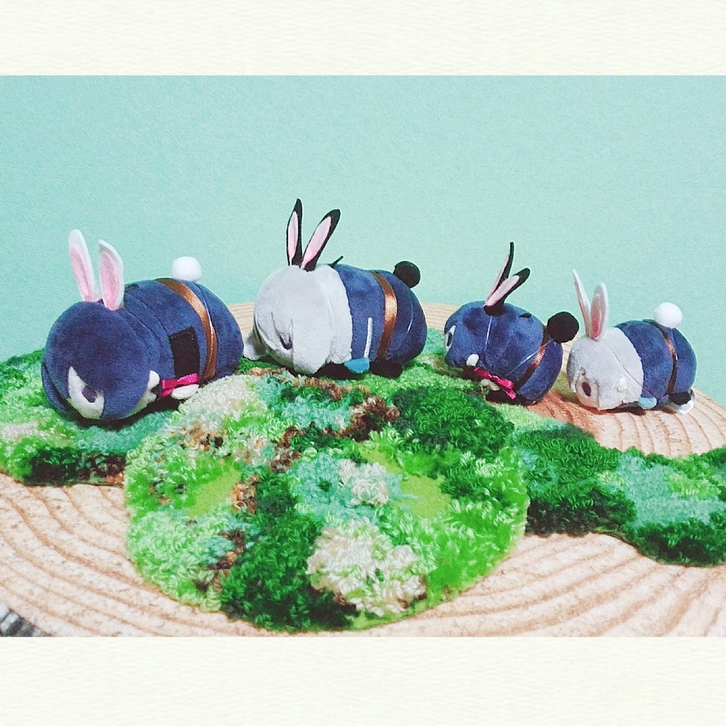 ぴょっこりうさ耳と尻尾のセット