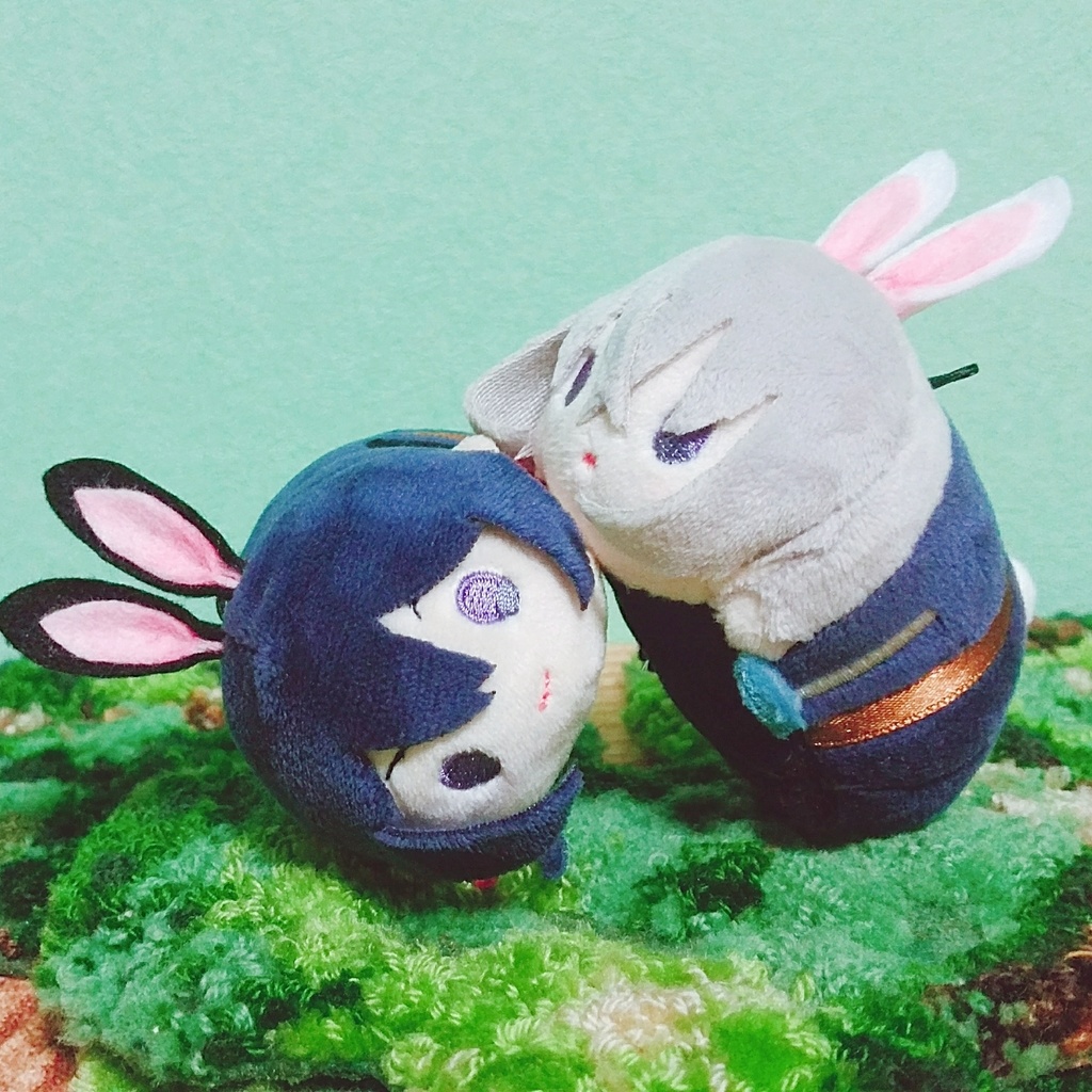 ぴょっこりうさ耳と尻尾のセット