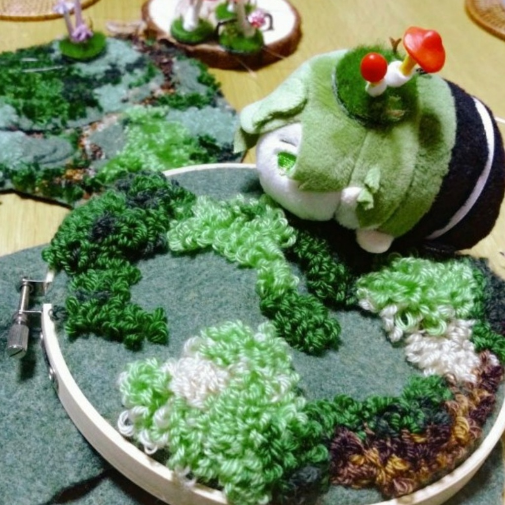 もちに寄生させる きのこ