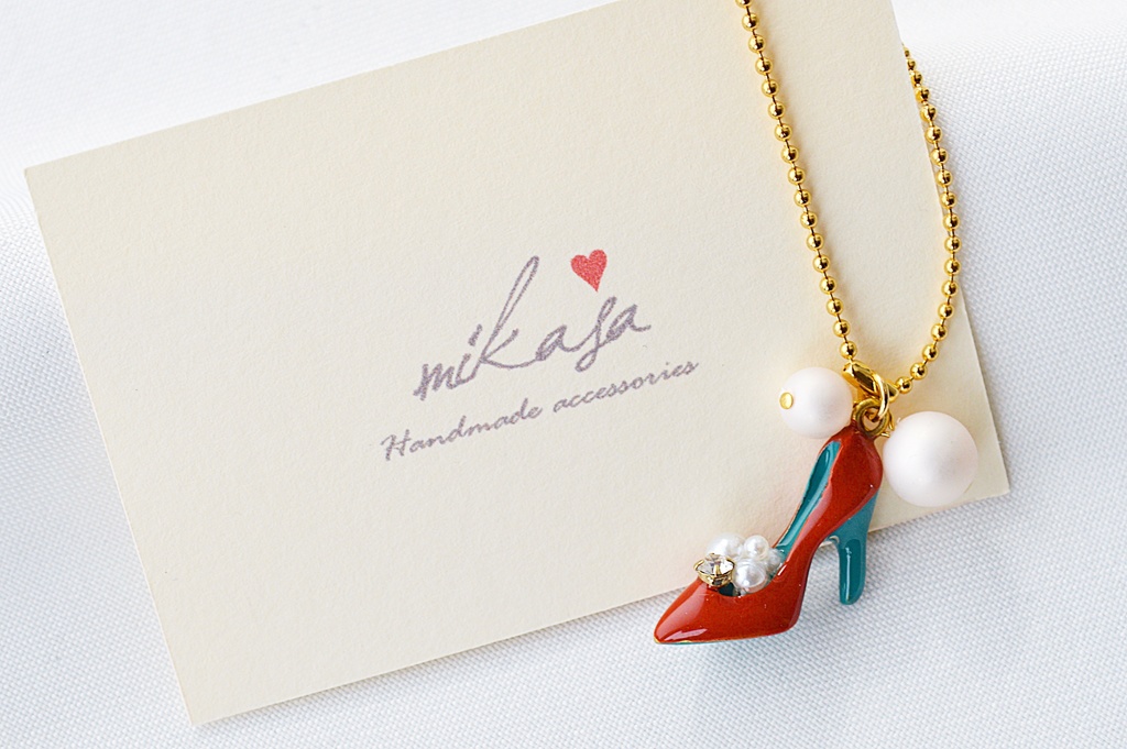 🎤 ヒール👠イメージキーホルダー