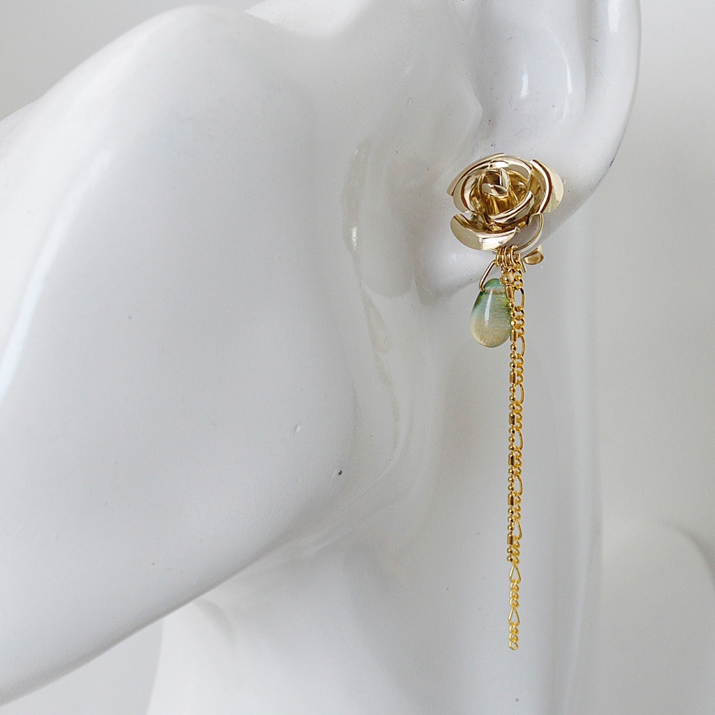 🎤 伊弉冉一二三イメージ イヤーアクセ