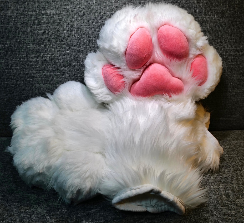 手作りの手袋　もふもふ　 コスプレ　 ケモナー 