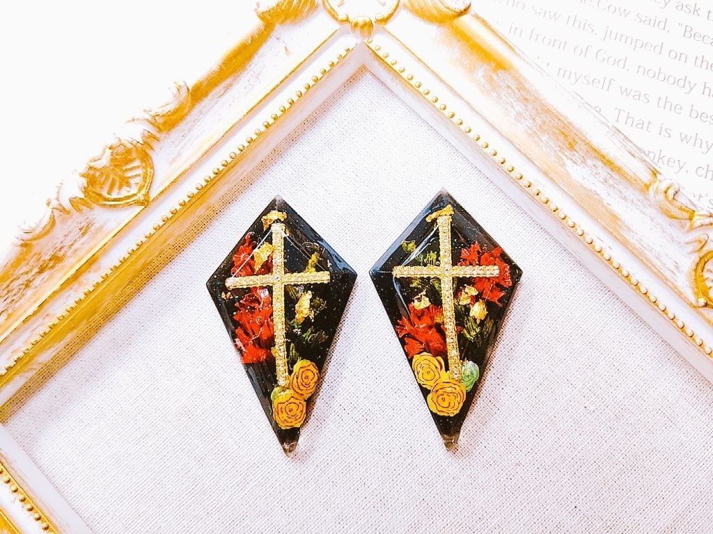 非公式　第五人格　納棺師　エクソシスト　モチーフ　ピアス