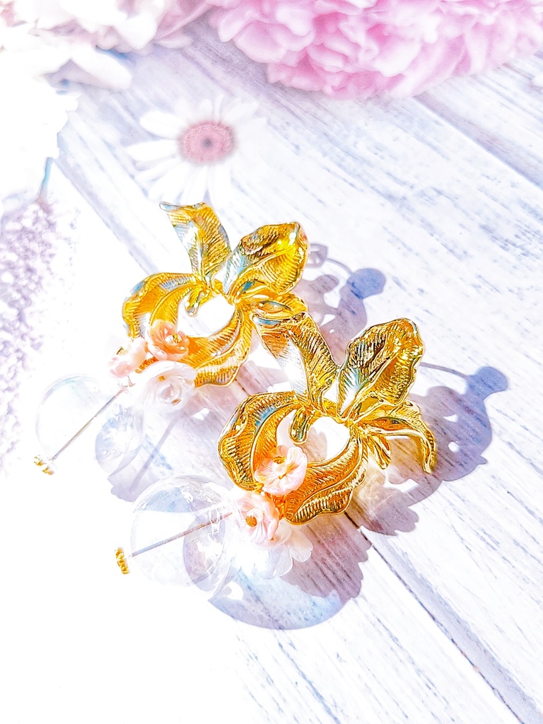 ☆ 値下げ☆ 非公式 第五人格 血の女王 レディベラ モチーフ ピアス