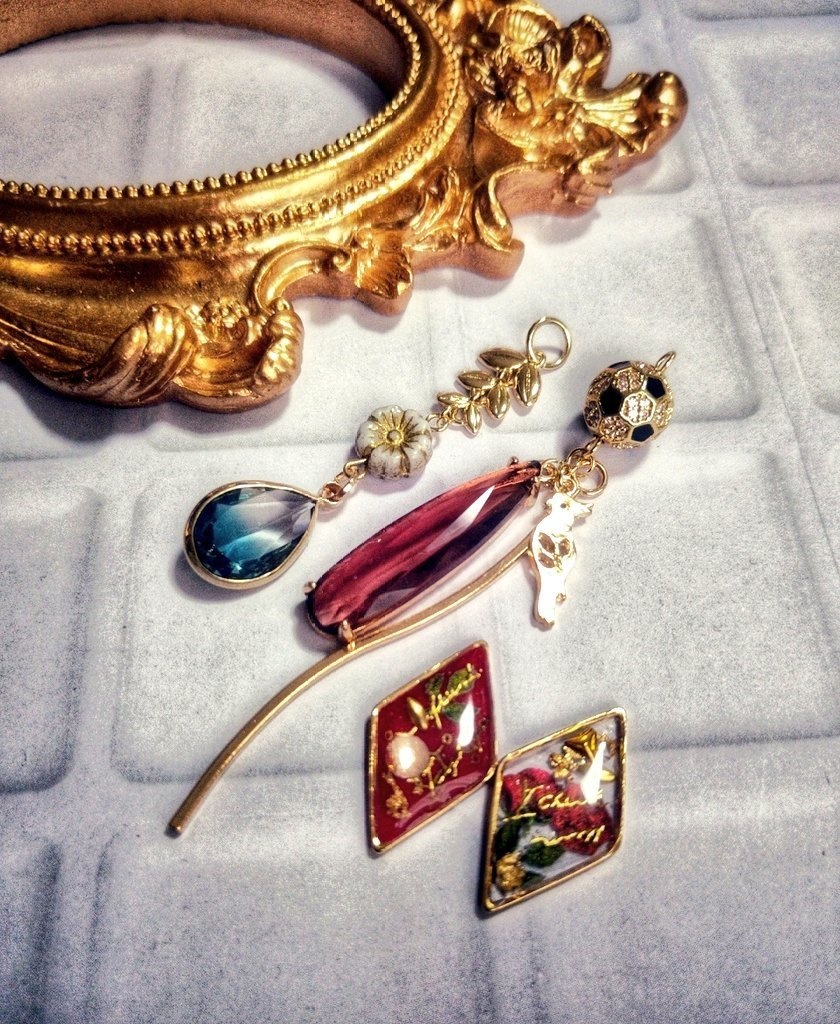 2/12青春エゴイズム頒布予定 非公式 ブルーロック キャラクター モチーフ イヤリングピア