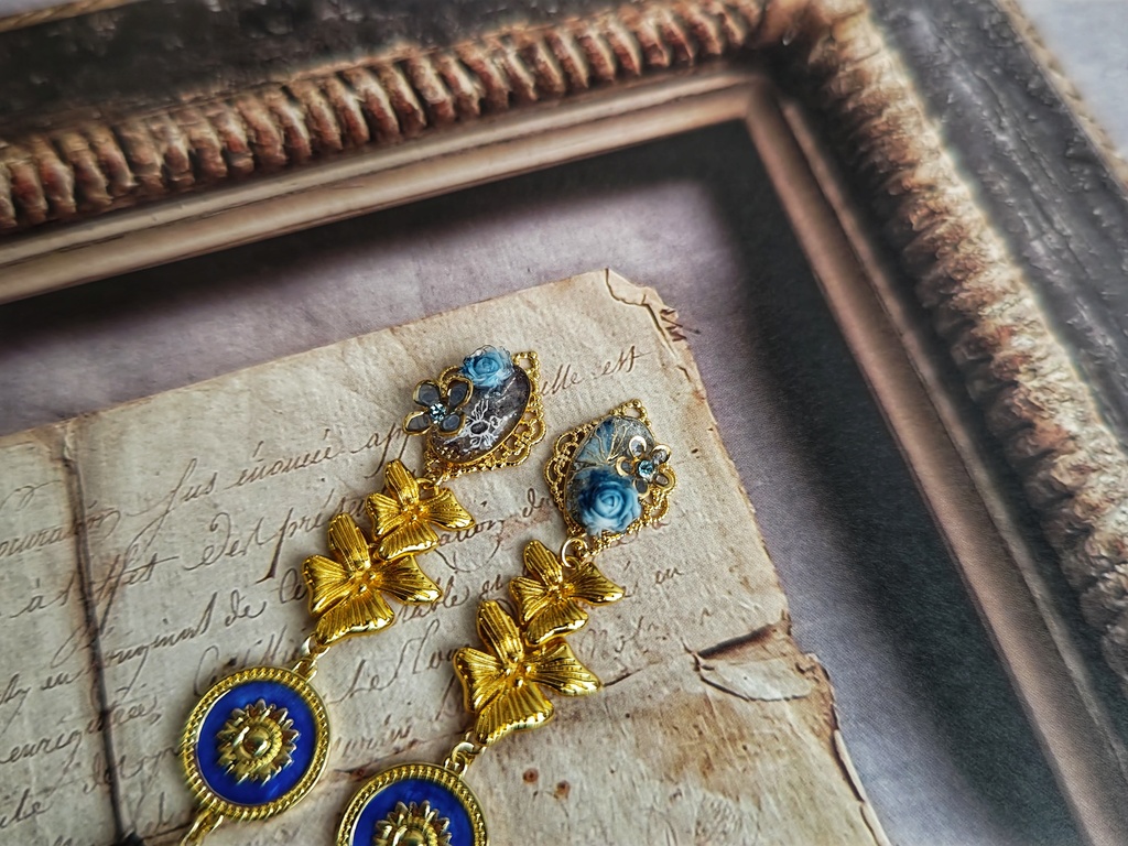 7/27 更新 8/25青春エゴイズム先行頒布 ブルーロック キャラクター イヤリングピアス