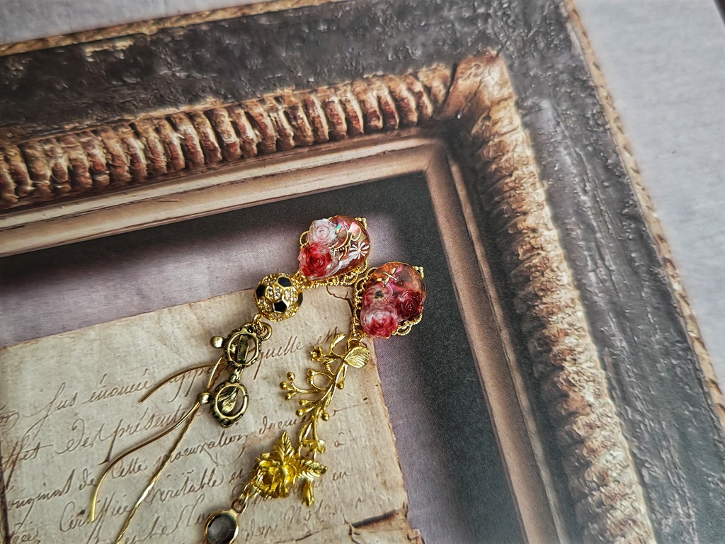 7/27 更新 8/25青春エゴイズム先行頒布 ブルーロック キャラクター イヤリングピアス