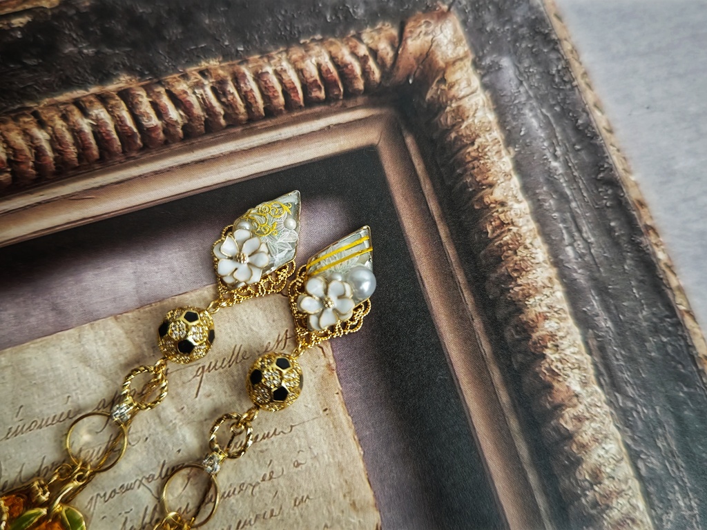 7/27 更新 8/25青春エゴイズム先行頒布 ブルーロック キャラクター イヤリングピアス