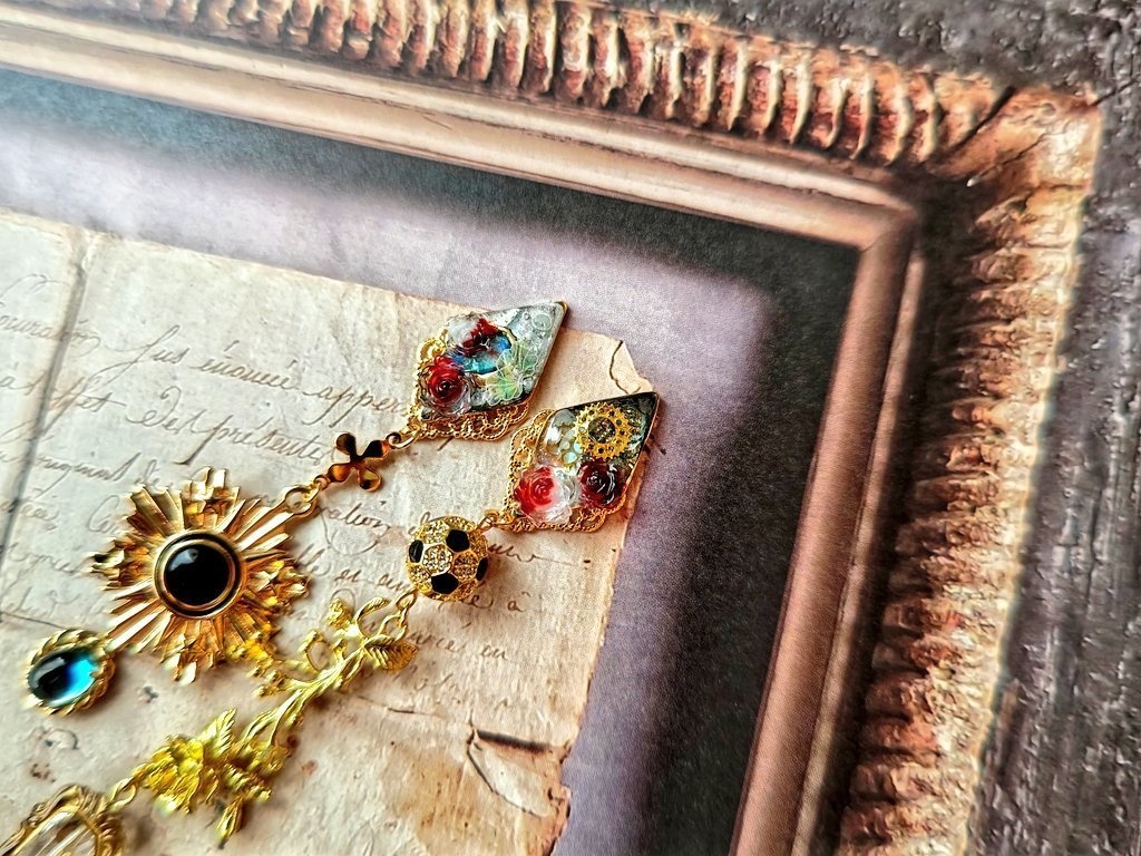 7/27 更新 8/25青春エゴイズム先行頒布 ブルーロック キャラクター イヤリングピアス