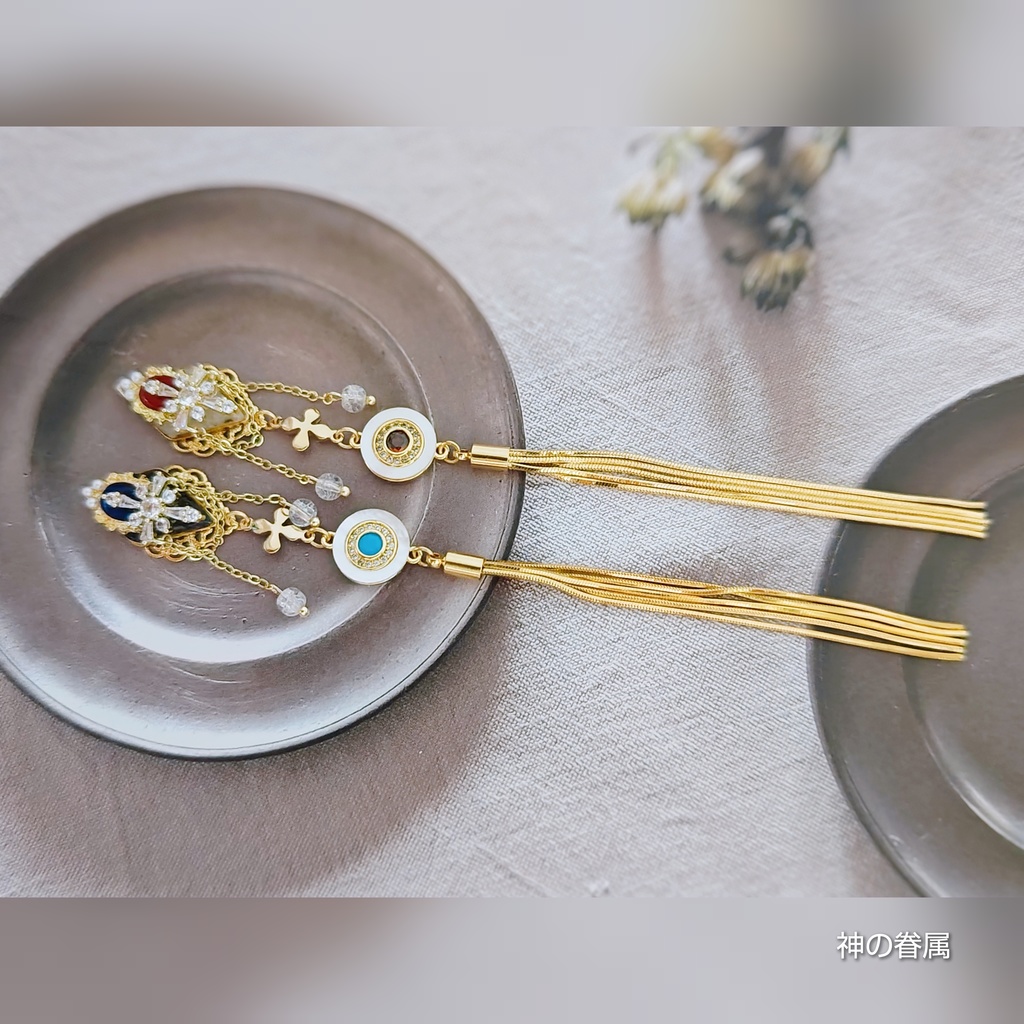 SALE始めました! 非公式 第五人格 白黒無常 タッセルイヤリング