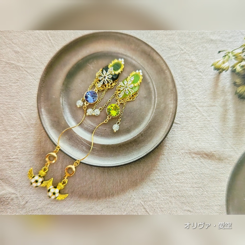 SALE始めました!! 月スパコミ頒布 非公式 ブルーロック キャラクター イヤリングピアス