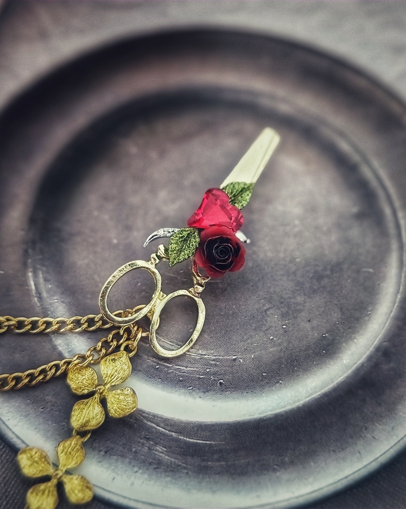 SALE始めました! 非公式 第五人格 チェーンブローチ