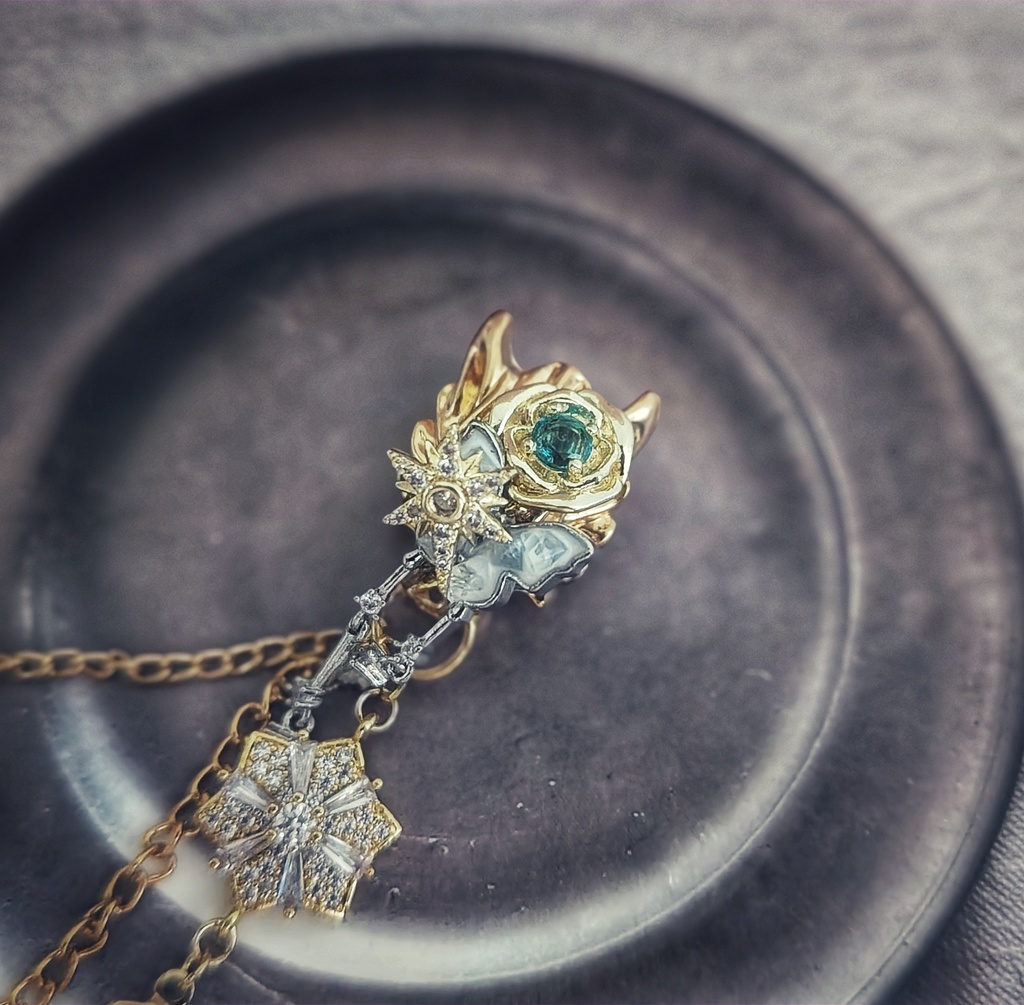 SALE始めました! 非公式 第五人格 チェーンブローチ