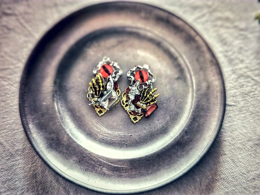 SALE始めました! 非公式 第五人格 キャラクター イヤリングピアス