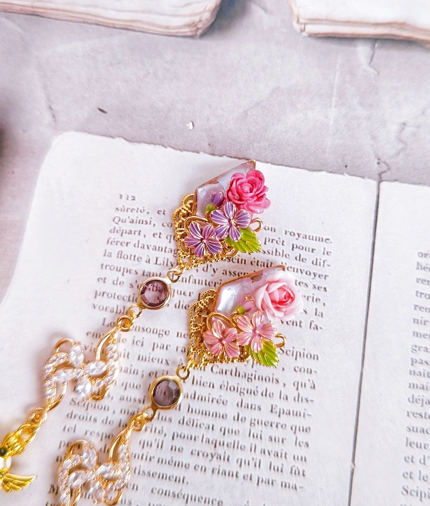 10/30更新 非公式 ブルーロック モチーフ イヤリングピアス