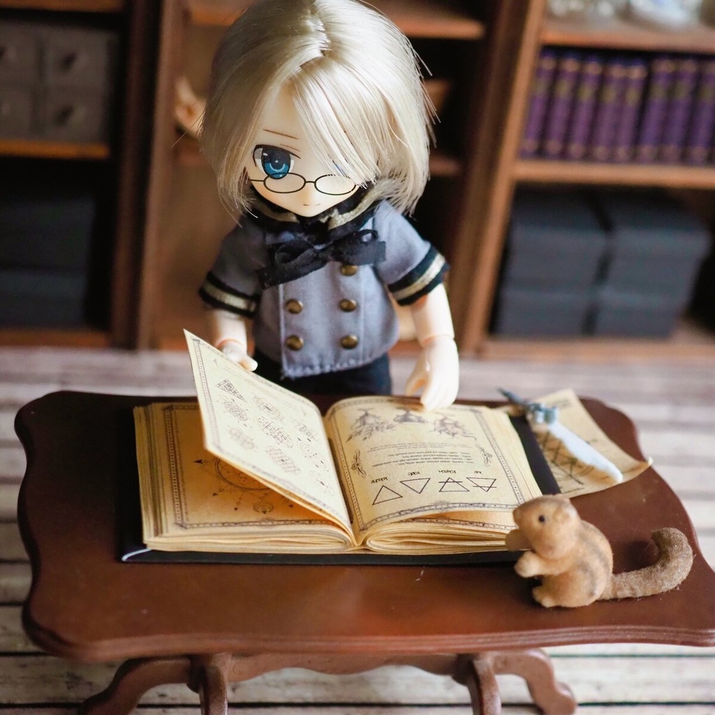 開き豆本「大魔女の教え」