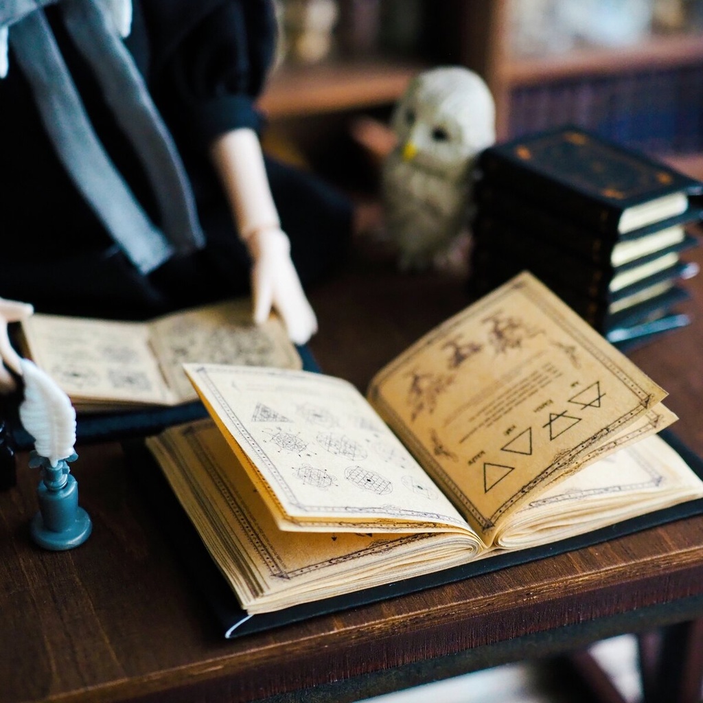 開き豆本「大魔女の教え」