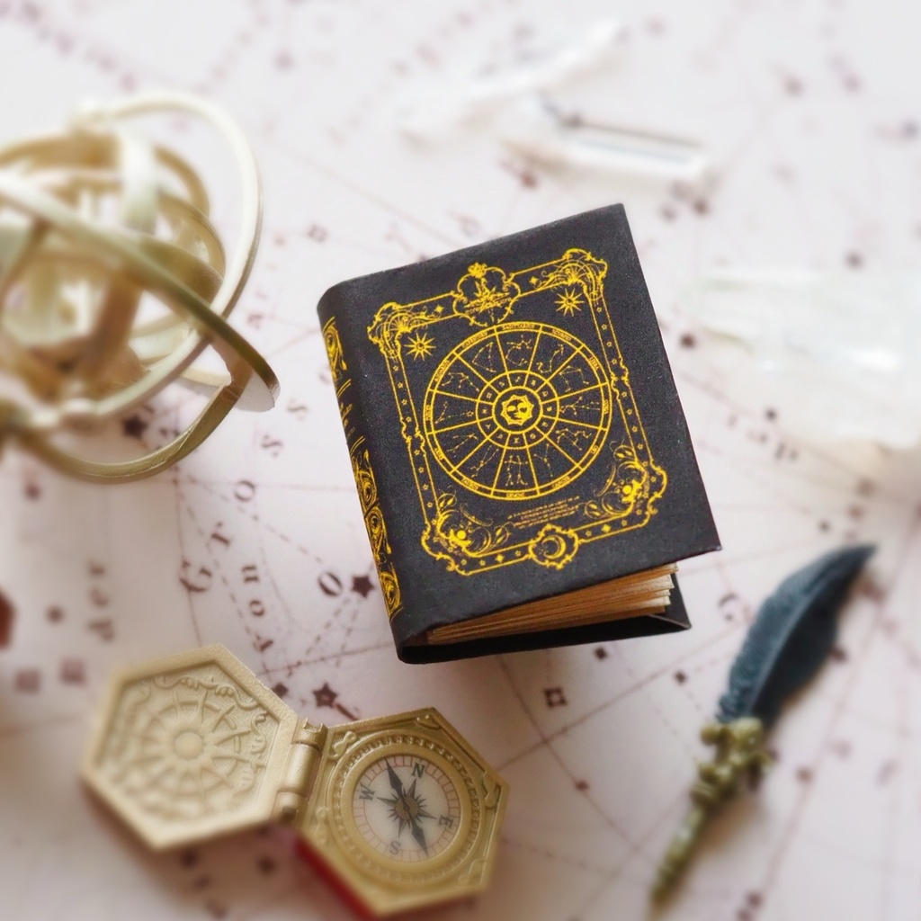 豆本「十二星座神話集」