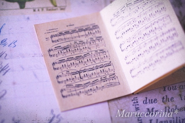 ミニチュア楽譜セット