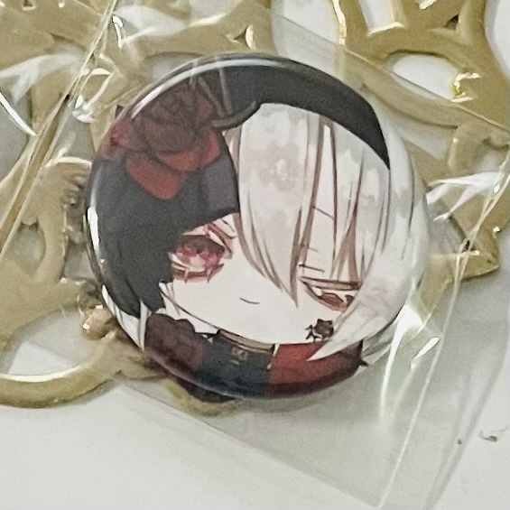 薇倚架くん缶バッジB