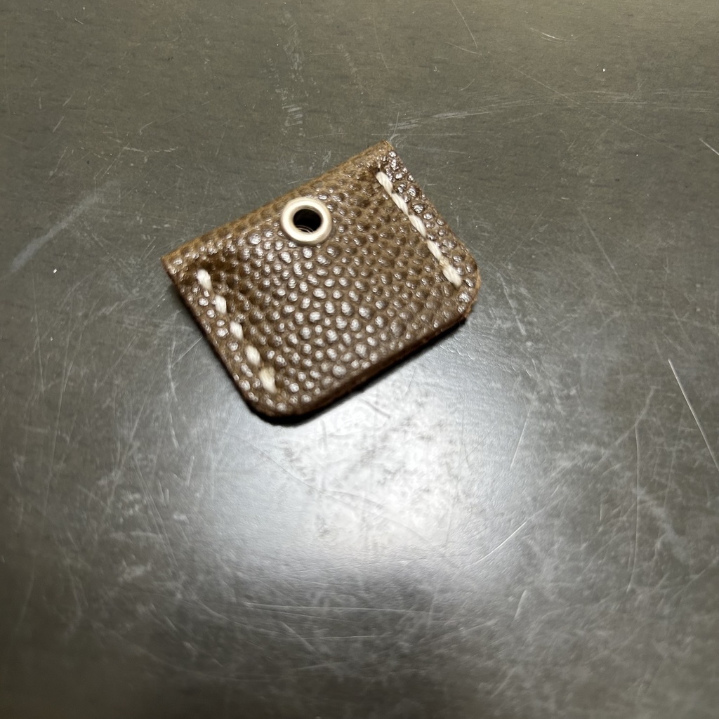 革のキーカバー