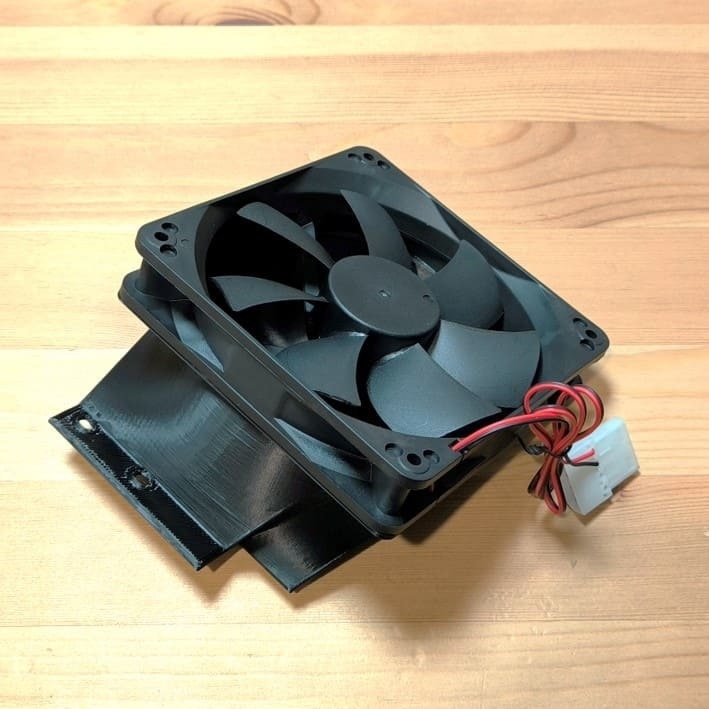 Nvidia A100/H100 専用クーラー