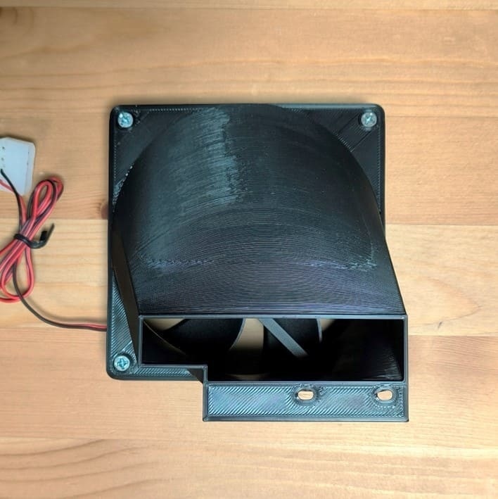 Nvidia A100/H100 専用クーラー