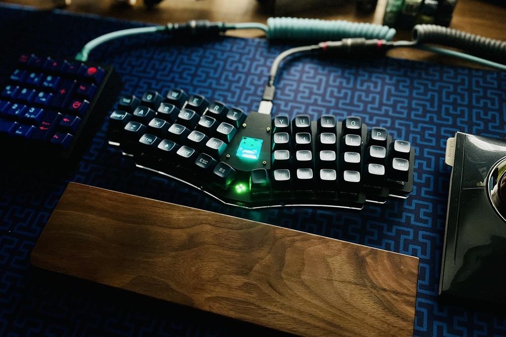 Radialex 自作キーボードキット