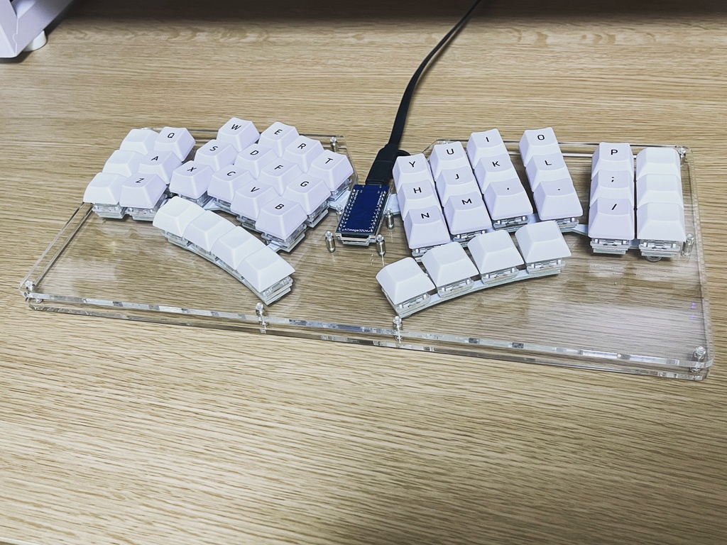 Ergomirage 自作キーボードキット