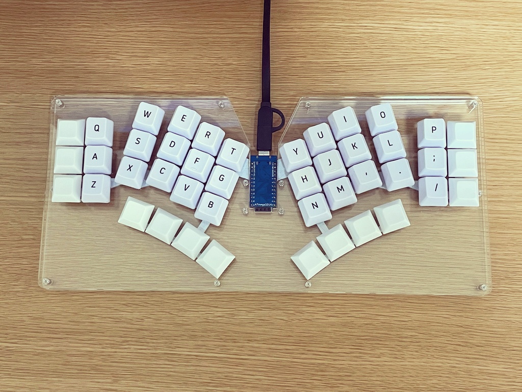 Ergomirage 自作キーボードキット
