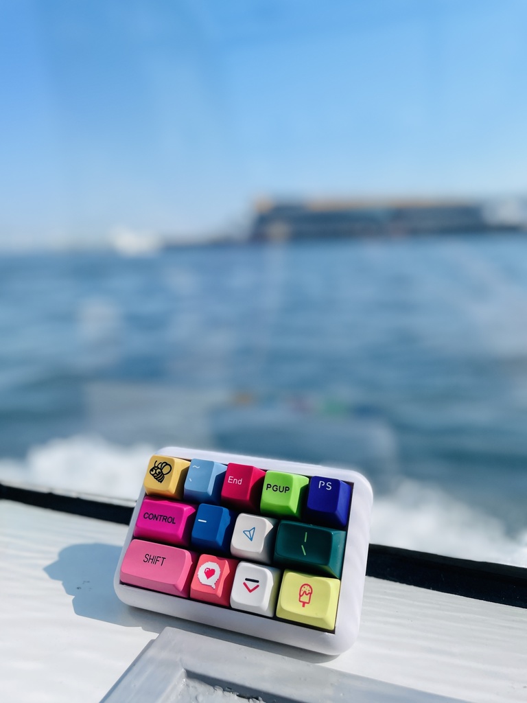 旅するキーボード「Jourkey」 自作キーボードキット