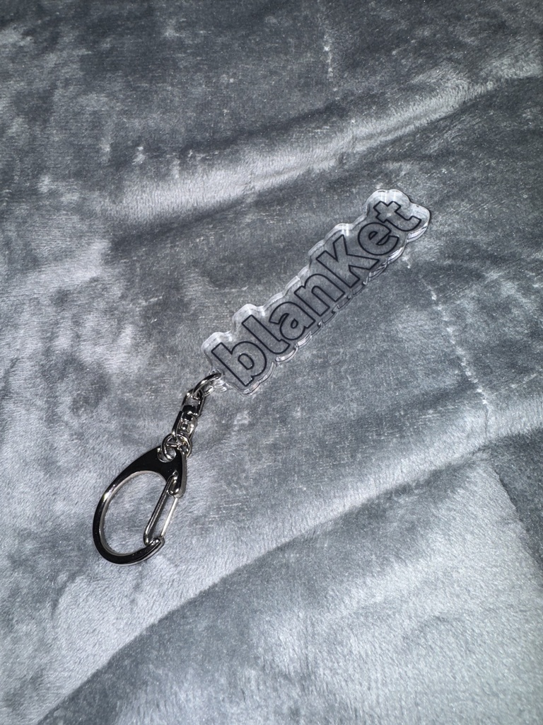 blanKetアクリルキーホルダー