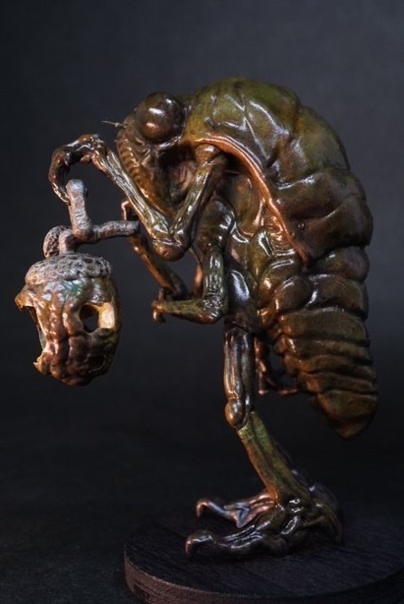 蝉さん ランプ持ち