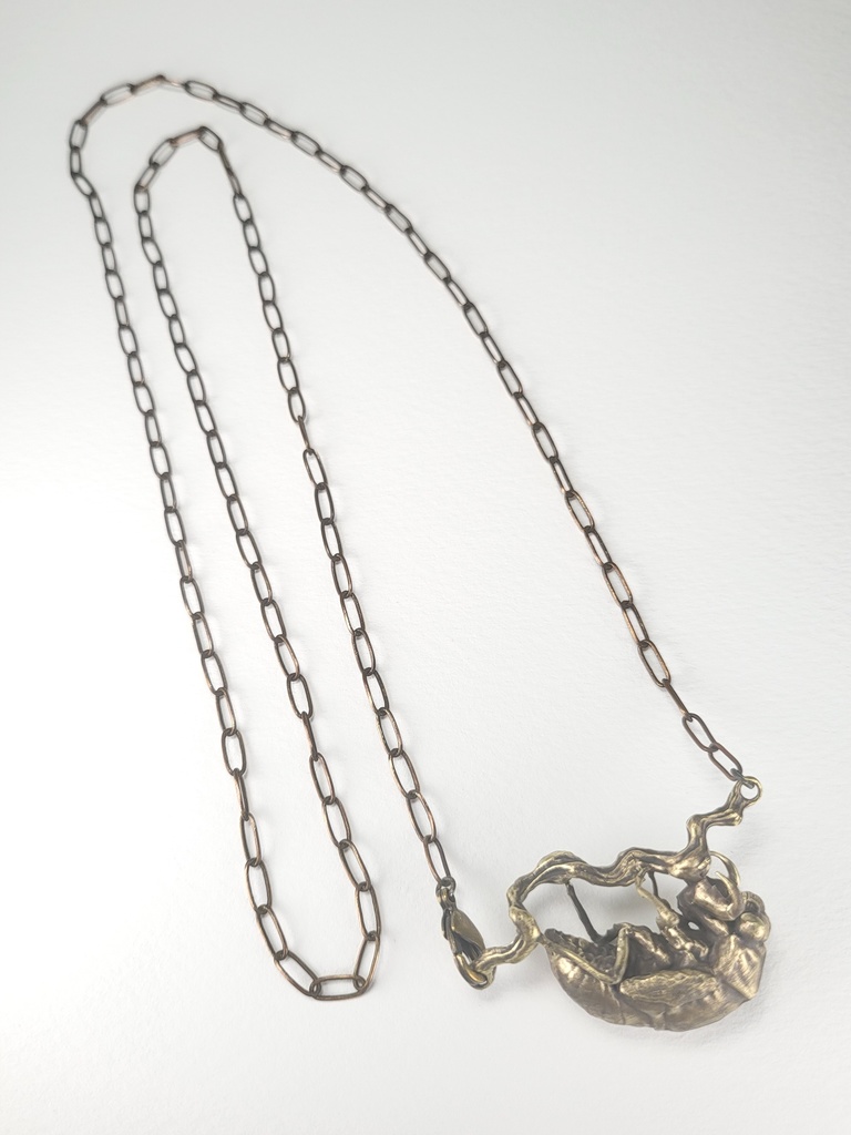 蝉の幼虫のアクセサリー(メンズ)