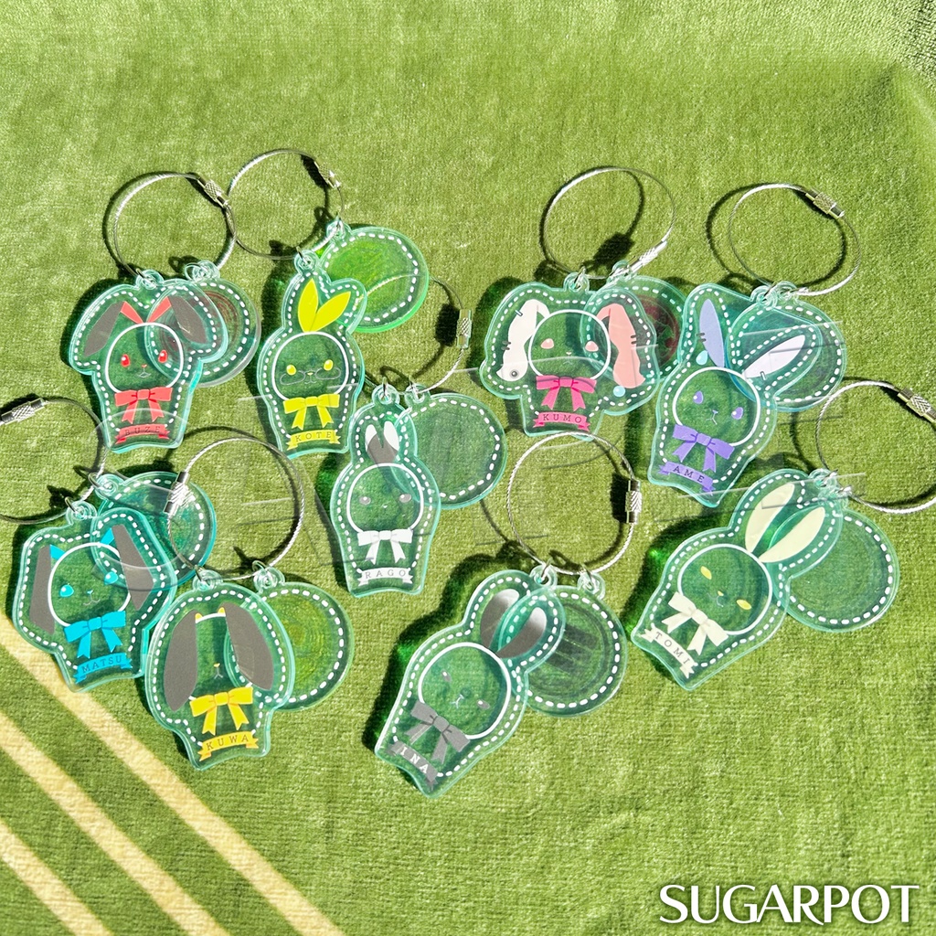うさのものアクリルキーホルダー