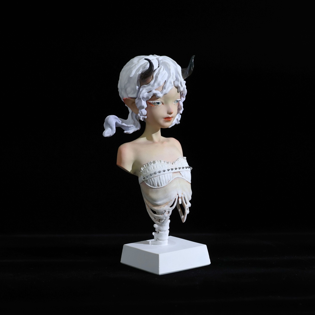 CRUSH GIRL 01 - Demon torso(未加工キット)