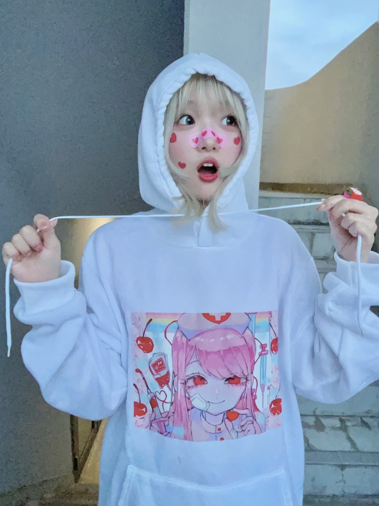 ハシッシュちゃん白パーカー