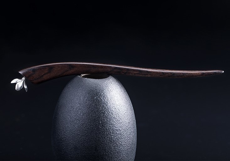 ハクモクレンのかんざし 黒檀 シルバー K003